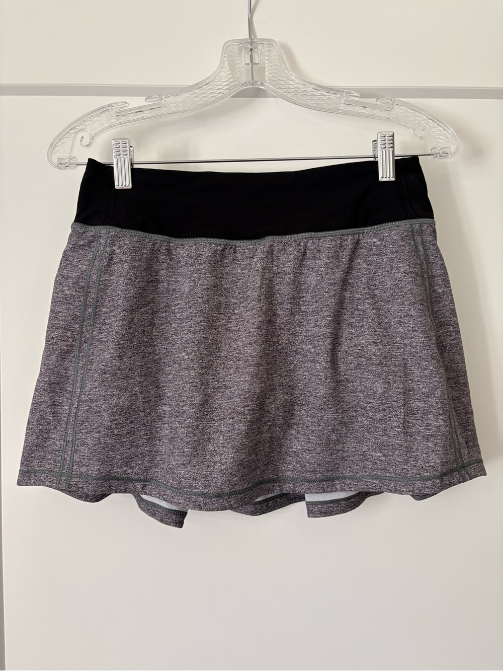 Lululemon Women’s Pace Rival Skort in Heather Gray/Black